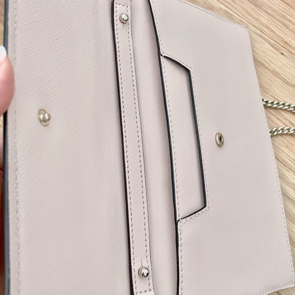 Kate Spade blush pink crossbody bag with chain strap - Picture 4 of 7